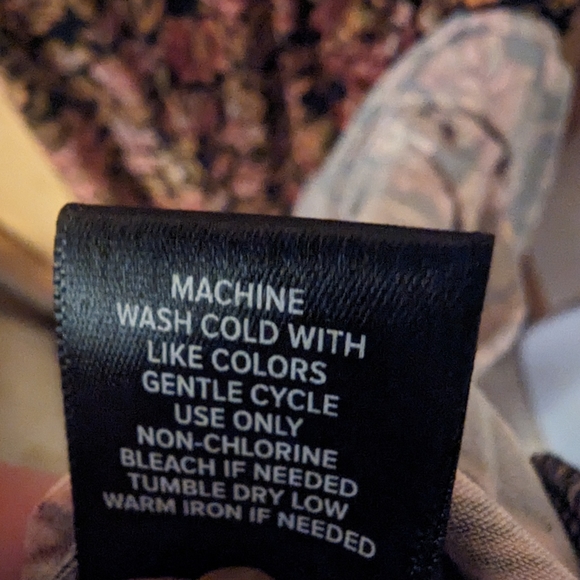 Torrid size 2 floral dress - Picture 4 of 6